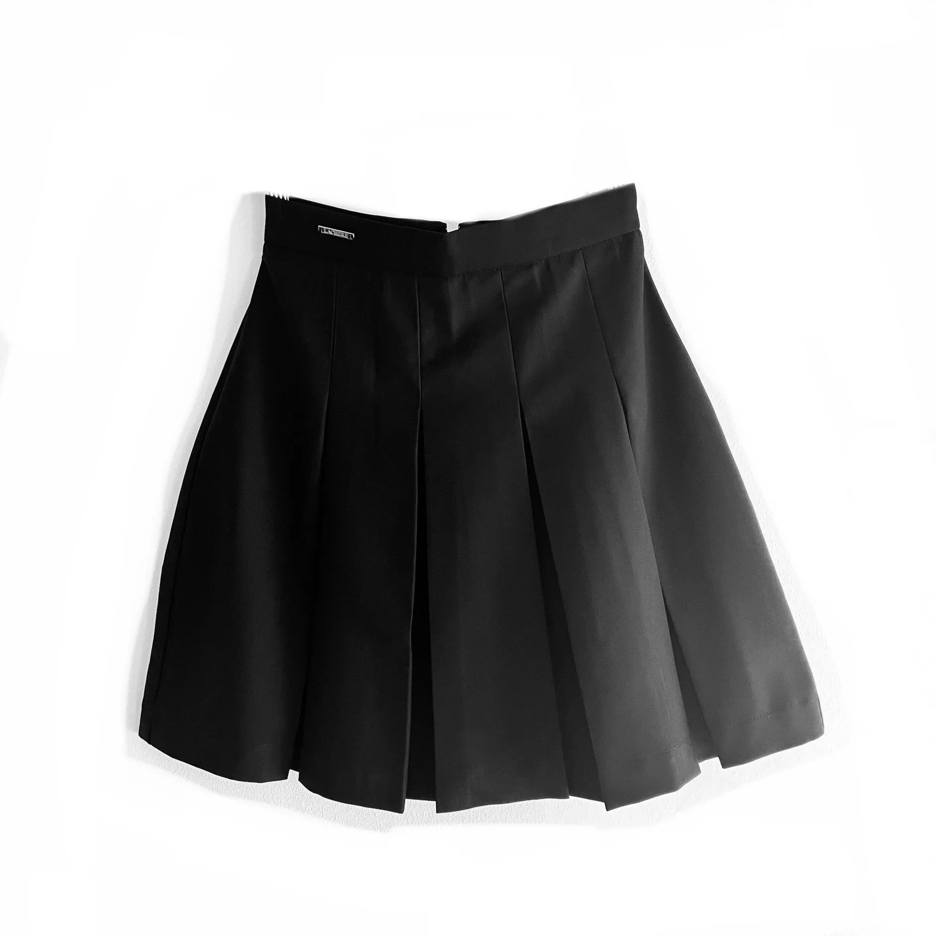 Black Pleated Twill Skirt - Premium Jersey