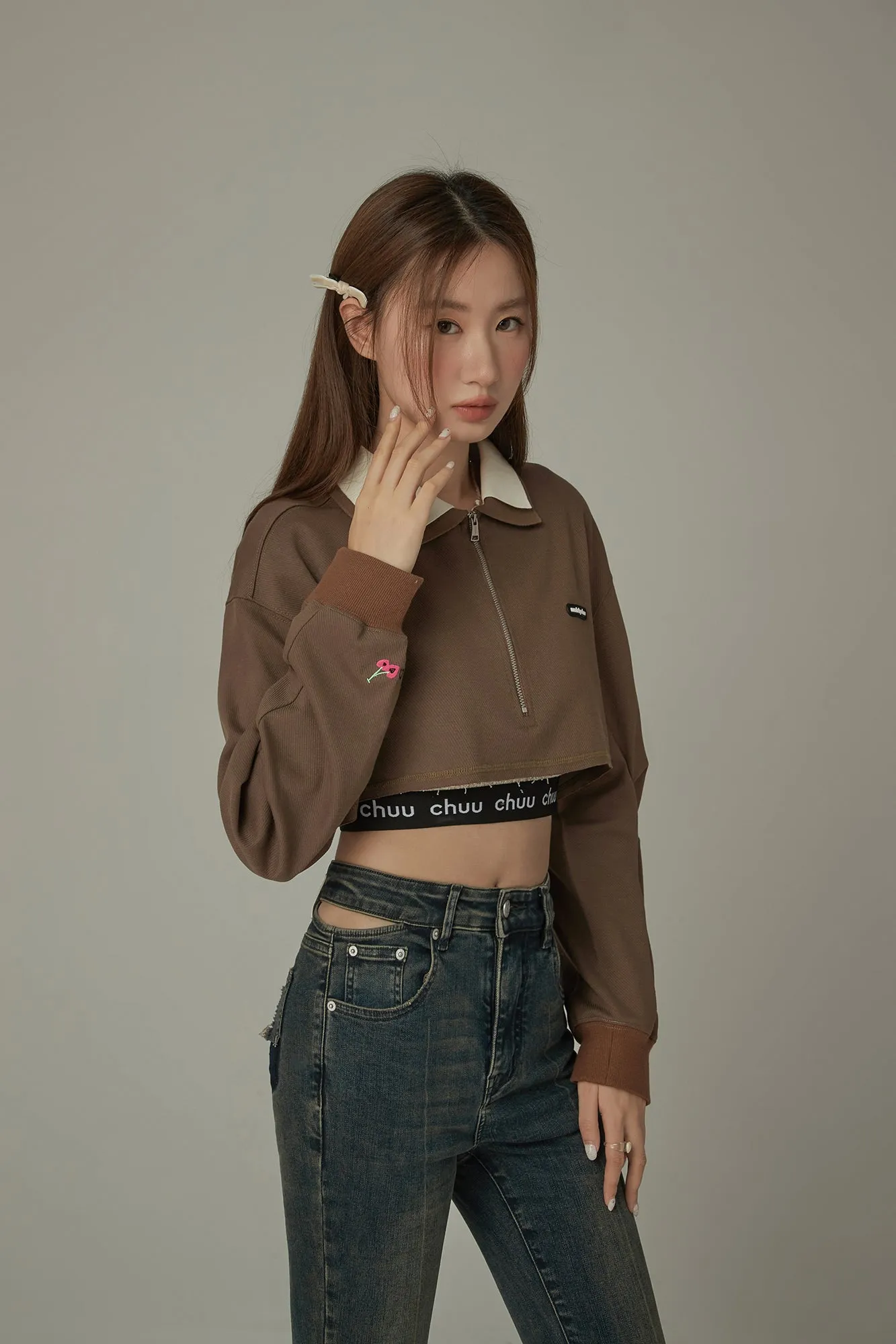 Color Matching Collar Crop Sweatshirt