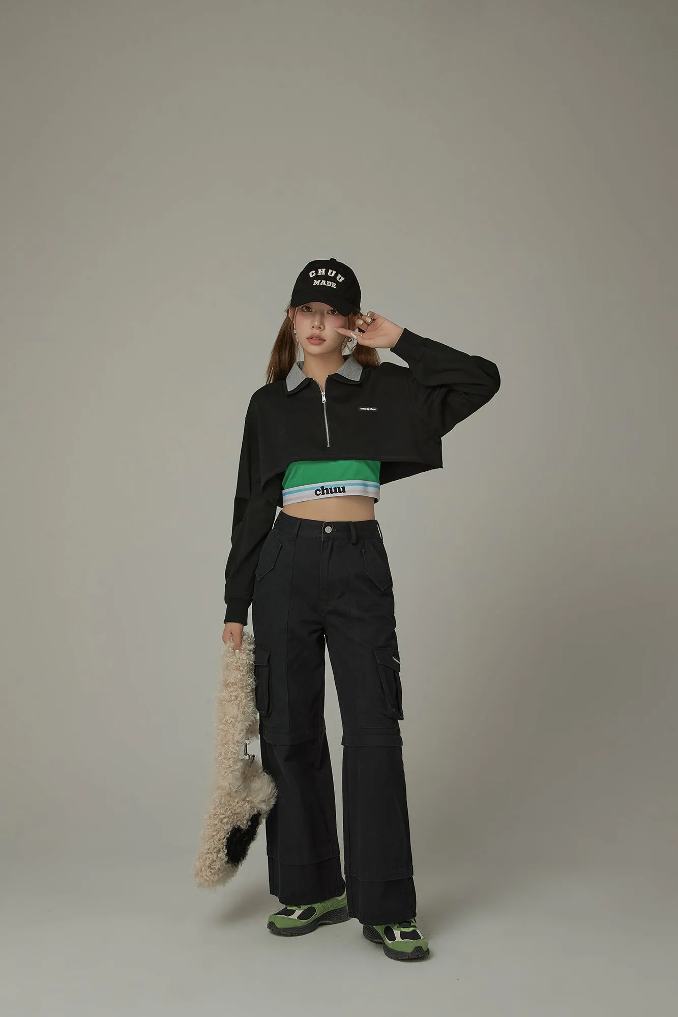 Color Matching Collar Crop Sweatshirt