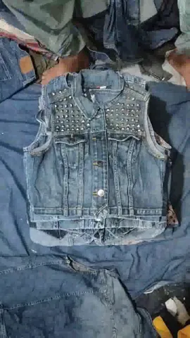 Ladies denim vests - 62 pieces