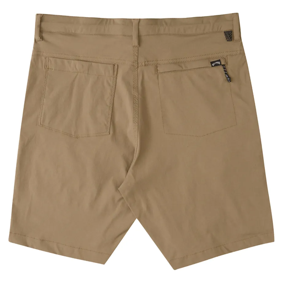 Surftrek Plus Shorts - 19"